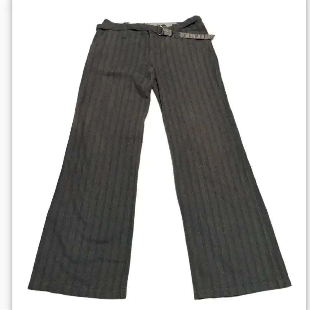 Urban Outfitters wide leg gray herringbone pants, belted. Juniors size 5